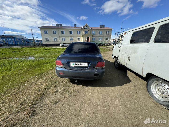 Mitsubishi Lancer 1.6 МТ, 2006, 300 000 км