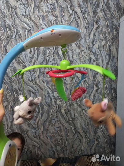 Мобиль на кроватку chicco