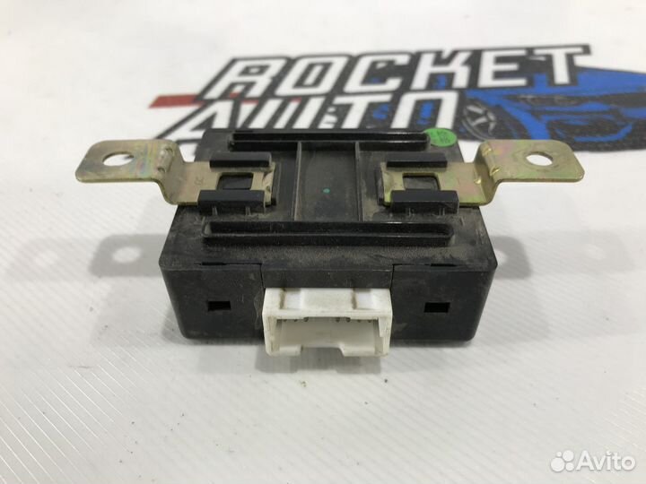 Блок управления парктроником Geely Emgrand EC7 RV