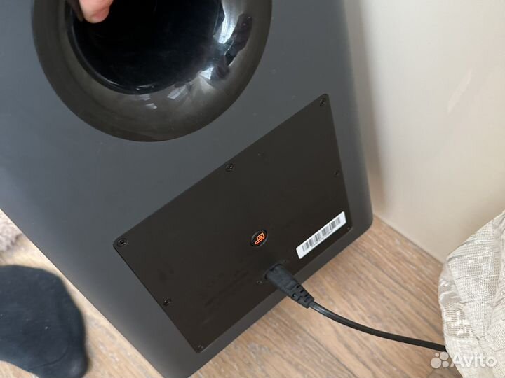 Jbl sound bar 2.1 deep bass