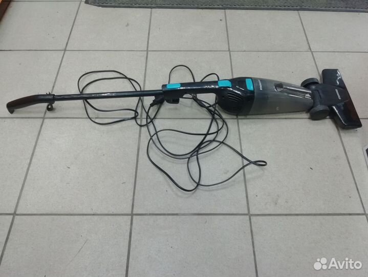 Пылесос ручной Starwind SCH1550