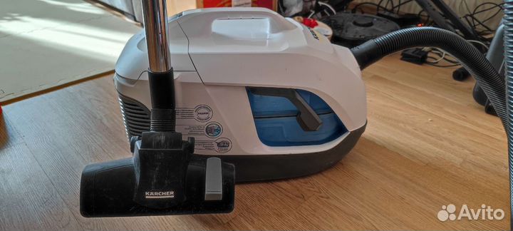 Пылесос Karcher DS6 Premium Mediclean