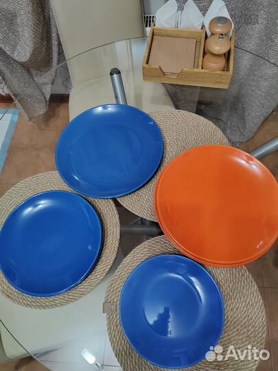 Набор тарелок