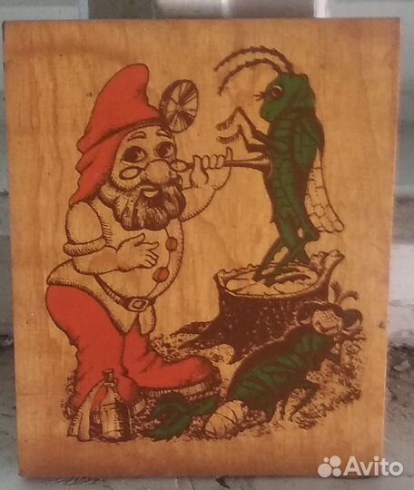 Панно Гном и кузнечик, дерево СССР, 70-е