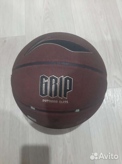 Баскетбольный мяч 7