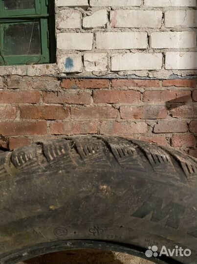 Maxxis Victra SUV M+S 225/65 R17