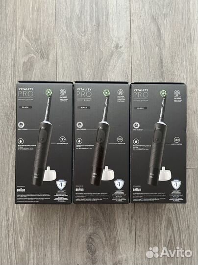 Электрическая зубная щётка Oral-B Vitality Pro