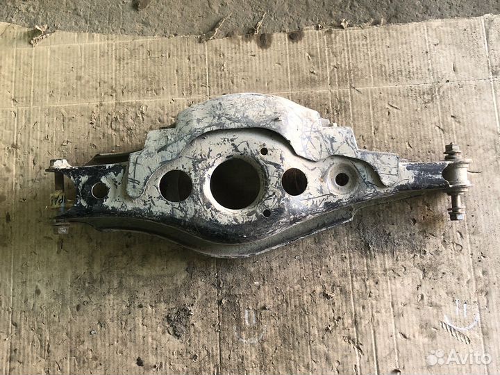 Toyota rav 4 рычаг