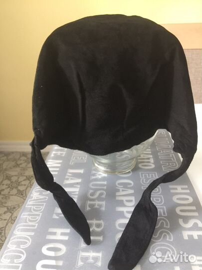 Дизайнерские головные уборы