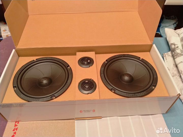 Колонки в автомобиль