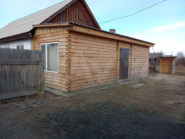 Дом 64 м² на участке 12 сот.