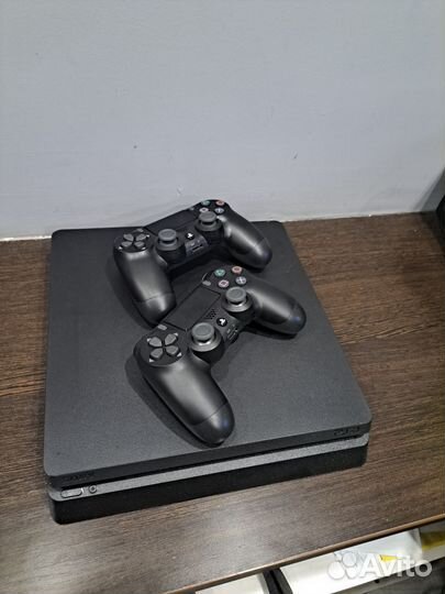 Sony playstation 4 PS4 slim