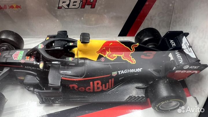 Red Bull Racing F1 Team RB14 #3 Daniel Ricciardo