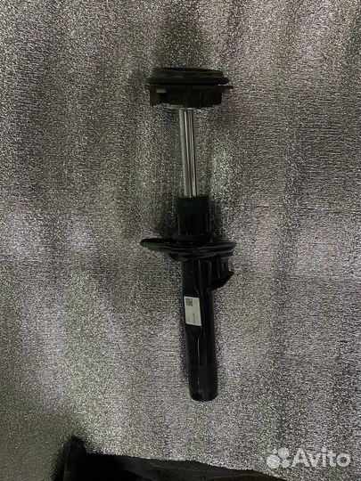 Skoda kodiaq передний омортизатор