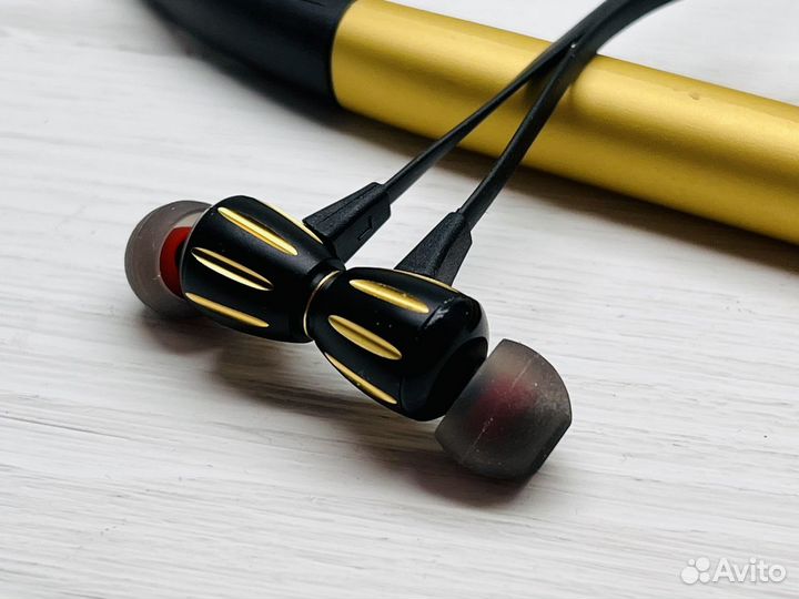 Bluetooth гарнитура