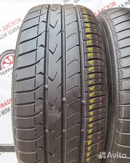 Toyo Tranpath MPZ 215/60 R17 96H