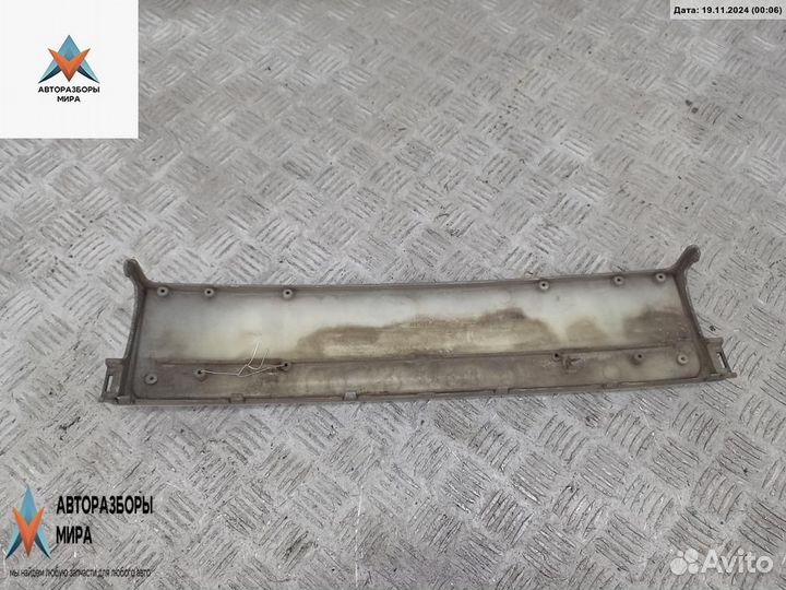 Бленда BMW 5 E39 рест. 2003 7005973