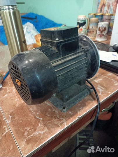 Электродвигатель трехфазный