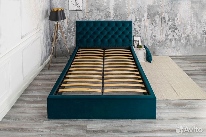 Кровать двуспальная 160х200 барокко велюр