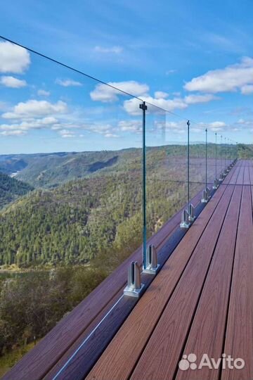 Лестничные ограждения из стекла