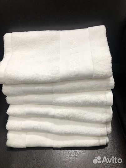 Полотенце Kerastase