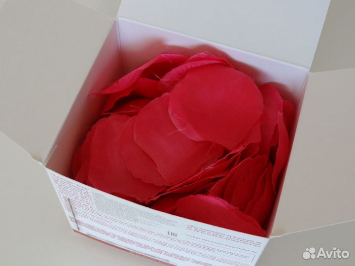 Лепестки роз (тканевые)