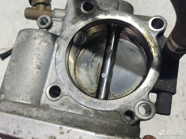 Дроссельная заслонка Opel Astra H z18xer 55562380