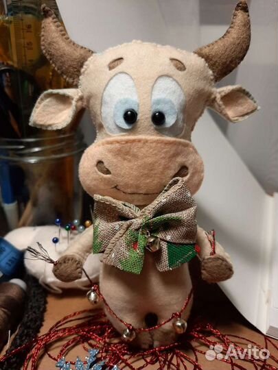 Игрушки ручной работы. Игрушки из фетра Бычок 2021