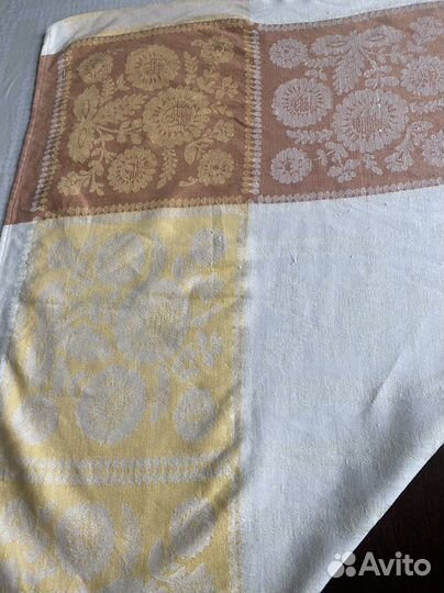 Лен скатерти и салфетки