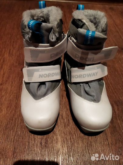Лыжные ботинки 36 размер