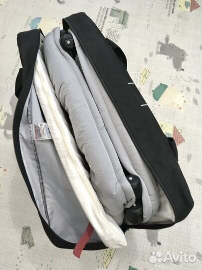 BabyBjorn Манеж-кровать для путешествий Travel Cot