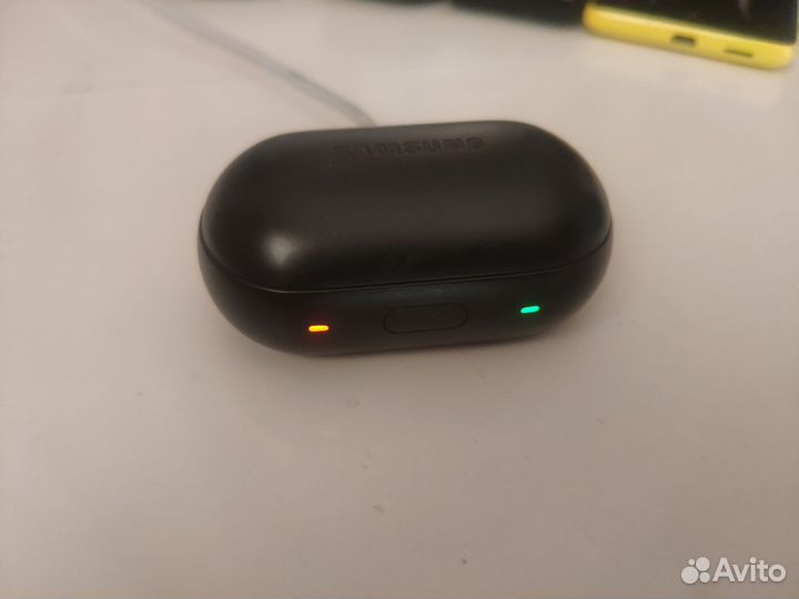 Беспроводные наушники samsung gear iconx sm-r140