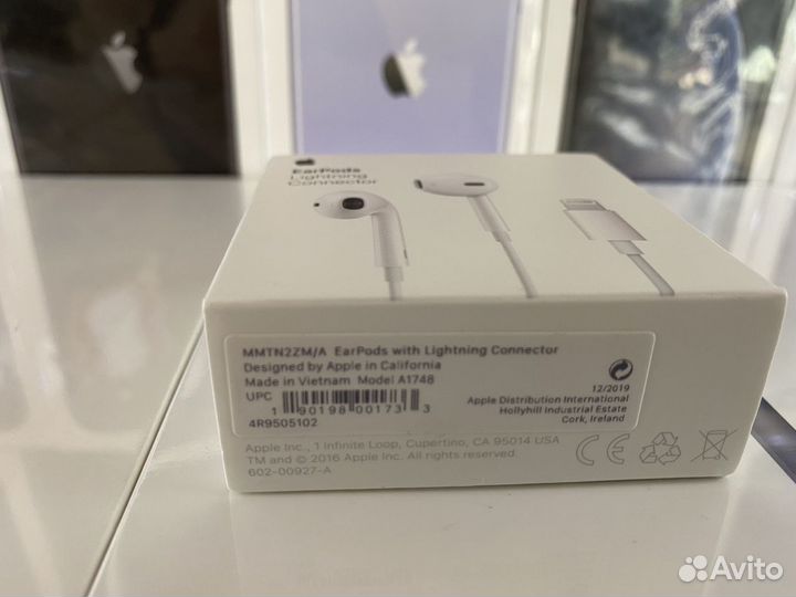 EarPods Lightning Оригинал