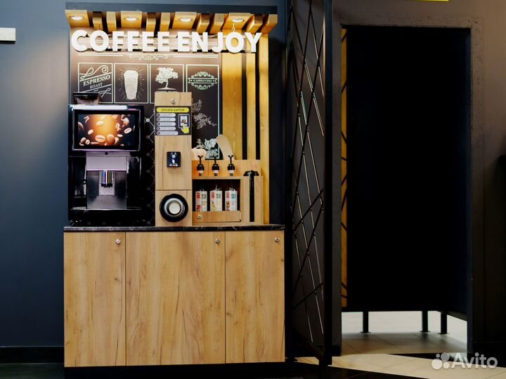 Кофейня самообслуживания на базе Jetinno JL24