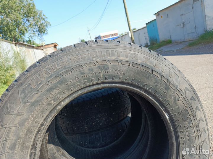 Nokian Tyres Hakkapeliitta 7 SUV 215/70 R16 100T