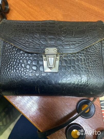 Антикварный Киносъемочный аппарат Экран4