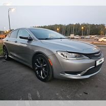 Chrysler 200 2.4 AT, 2015, 210 000 км, с пробегом, цена 1 199 000 руб.