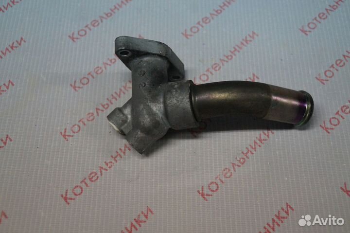 Nissan 14075-53J00 Фланец системы охлаждения