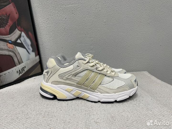 Кроссовки Adidas Response Cl