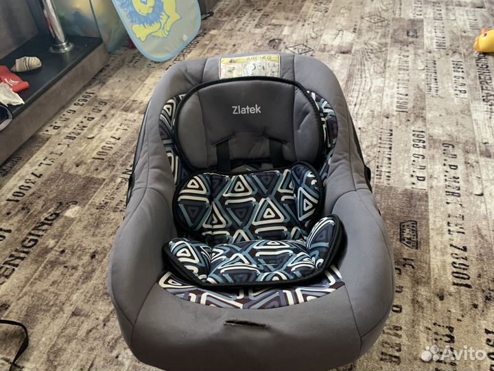 Детское автокресло
