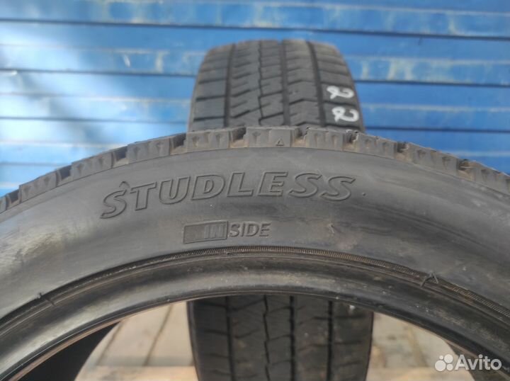 Bridgestone Blizzak VRX2 225/45 R17 92Q