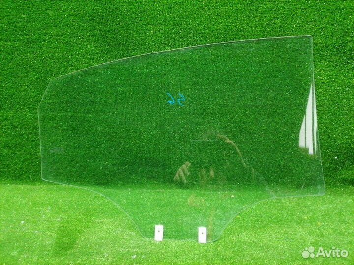 Стекло двери заднее левое Kia Rio 3 QB 1.6 G4FC