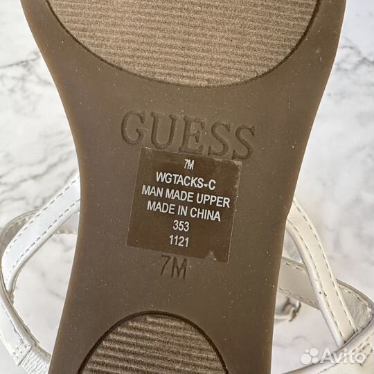 Сандалии Guess 37 Tacks новые