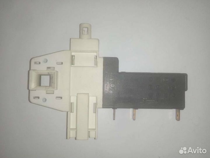 Candy holidau блокировка люка