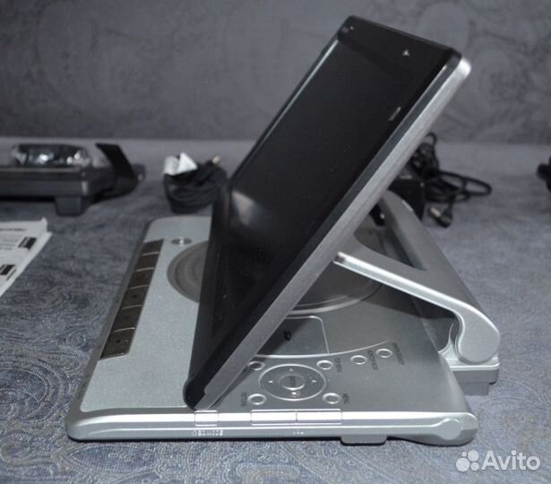 Проигрыватель Panasonic DVD LX110