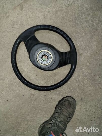 Руль на шкоду фелиция 97г