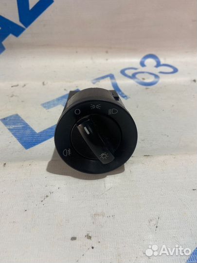 Блок управления светом volkswagen polo 1.6 мт седа