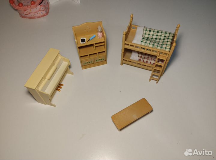 Sylvanian Families подростковая комната