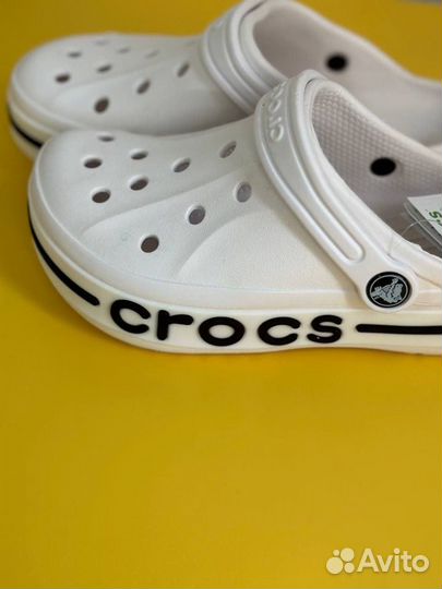 Crocs белые Сабо унисекс Шлепанцы Мужские-Женские