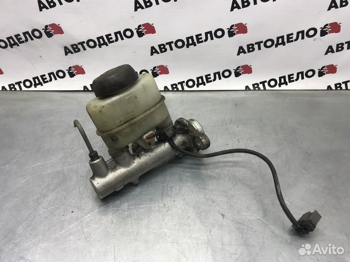 Главный тормозной цилиндр Nissan Pulsar N15 1998 г